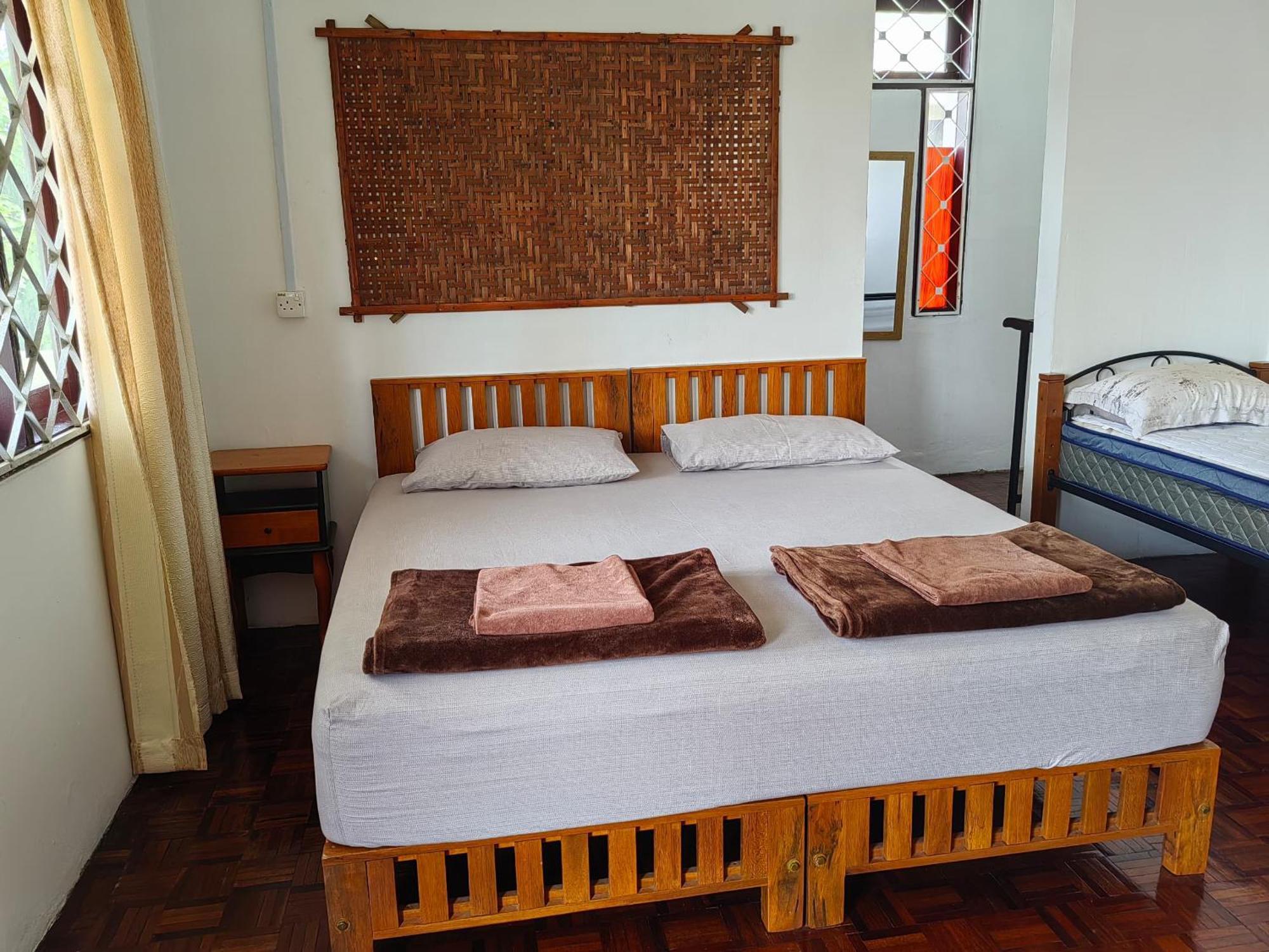 Little Cozy Homestay 哥打巴鲁 外观 照片
